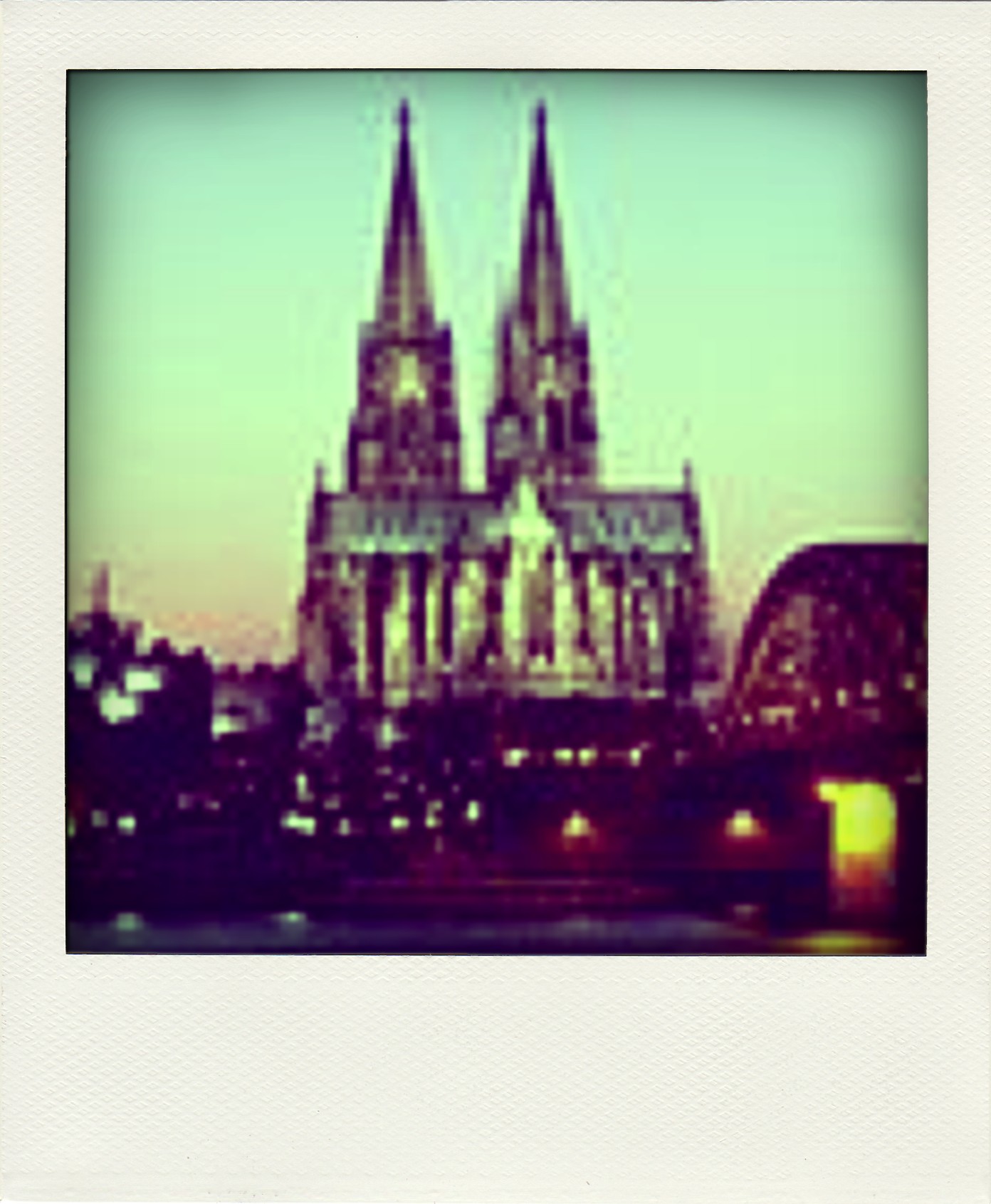 By ger1axg (Own work) [GFDL (http://www.gnu.org/copyleft/fdl.html) or CC-BY-SA-3.0 (http://creativecommons.org/licenses/by-sa/3.0/)], via Wikimedia Commons